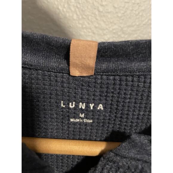 Lunya Womens Good In Bed Henley Top Size Medium Navy Pima Stretch Waffle Knit - Picture 3 of 8